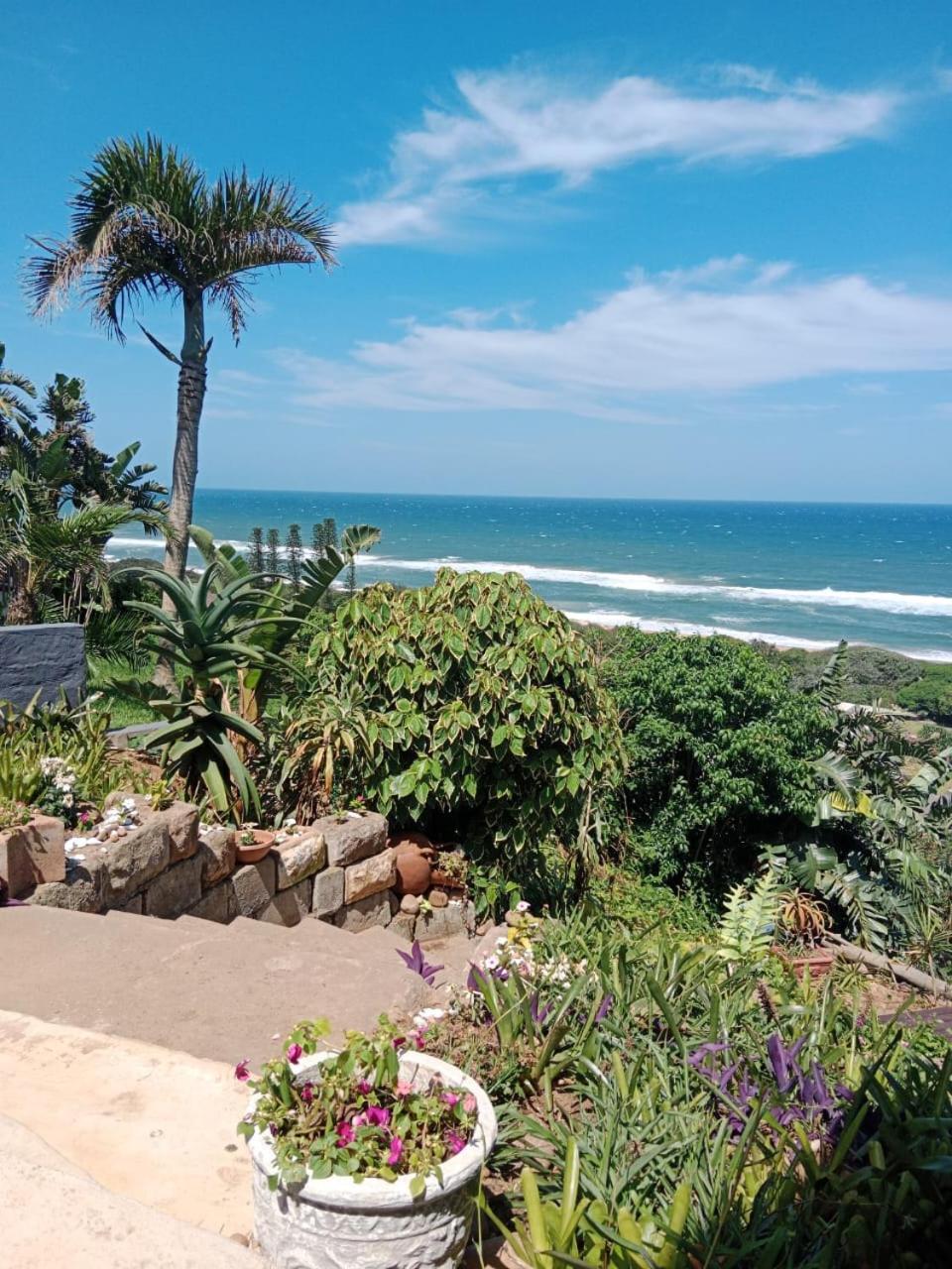 Bayview Guest House Amanzimtoti Exterior photo