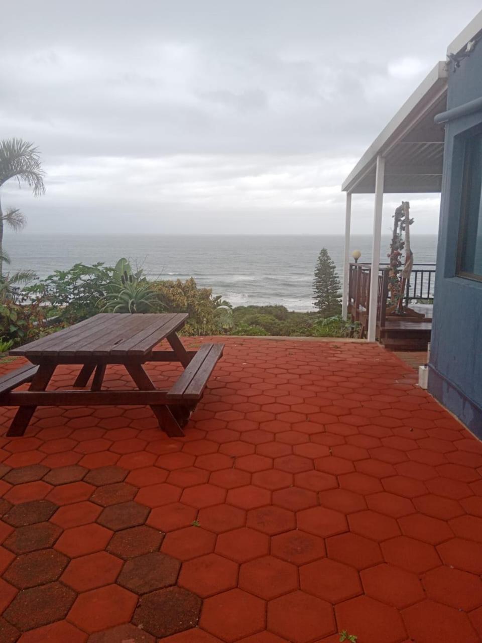 Bayview Guest House Amanzimtoti Exterior photo